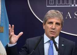 Luis Caputo en atril BCRA