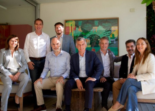 Reunión de la cupula de Juntos por el Cambio