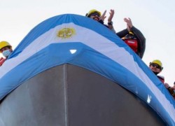 Botadura de barco argentino